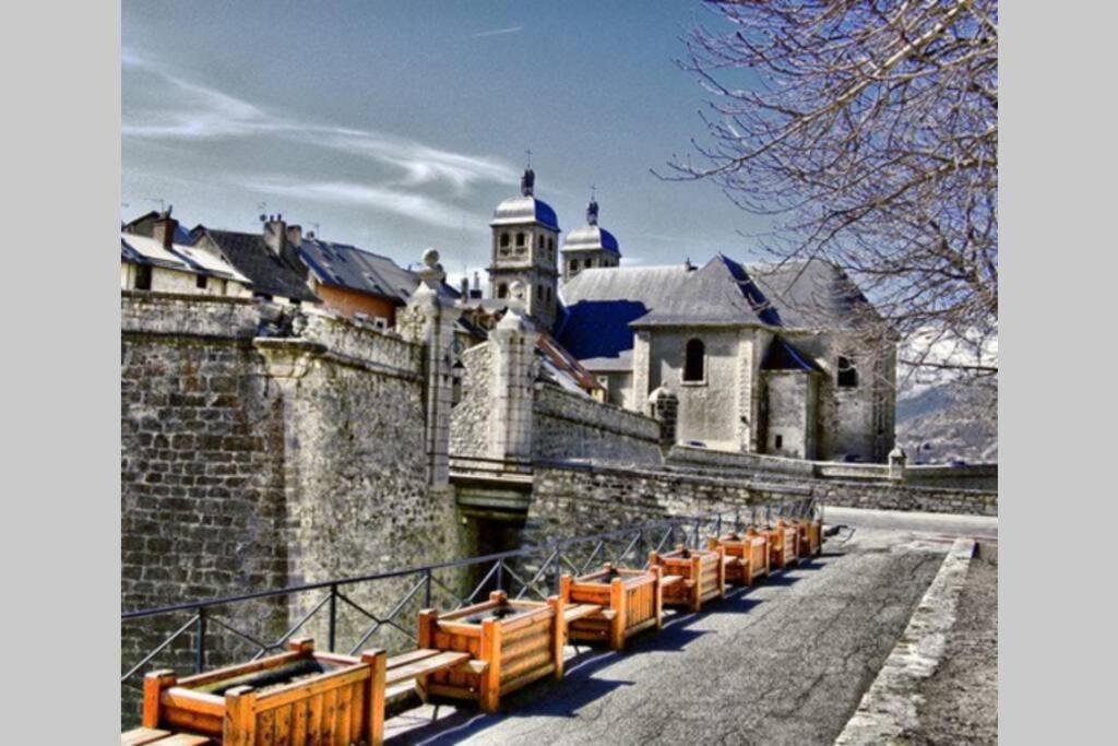 Studio Ideal 2 Personnes Et/Ou Avec 2 Enfants Briançon Eksteriør bilde
